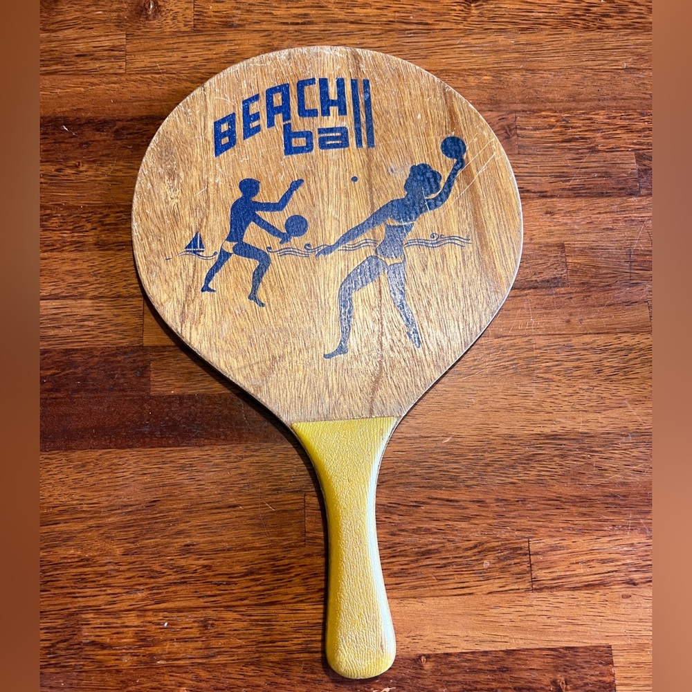 Vintage Wooden Beach Ball Paddle Cottage Decor